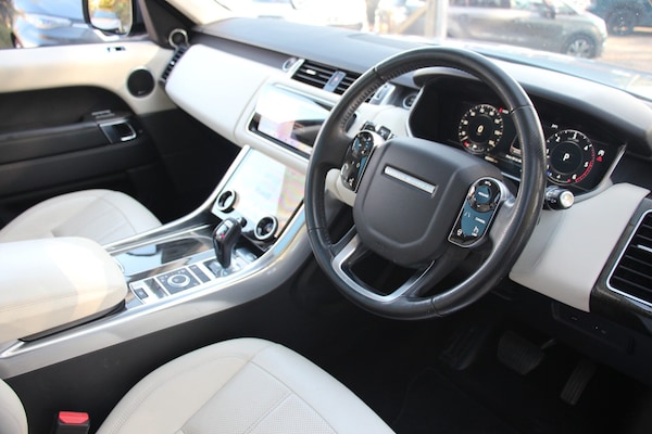 Used Land Rover Range Rover Sport 2018 for sale - 76181266: Photo 8