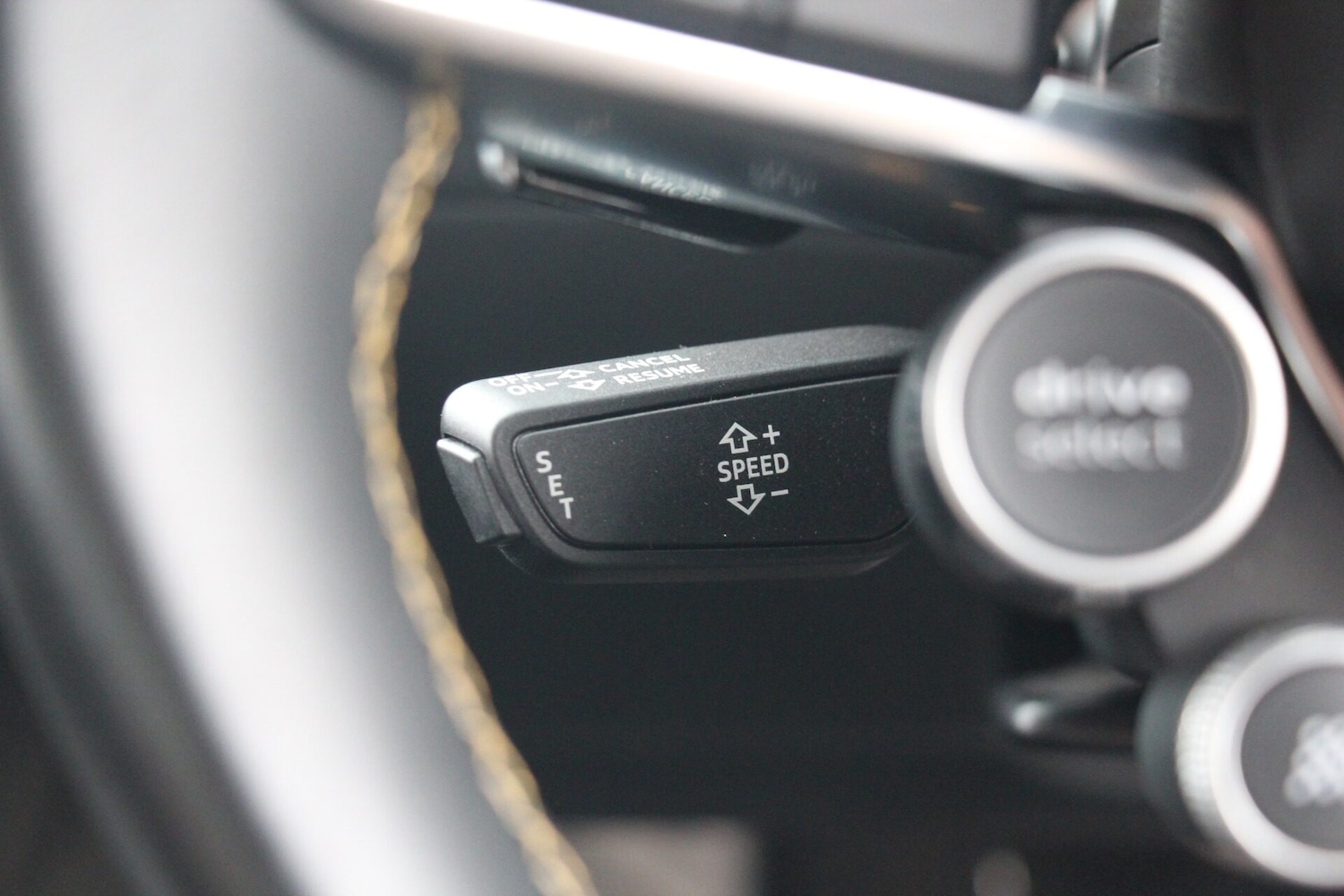 Used Audi R8 2015 for sale - 77628901: Photo 15