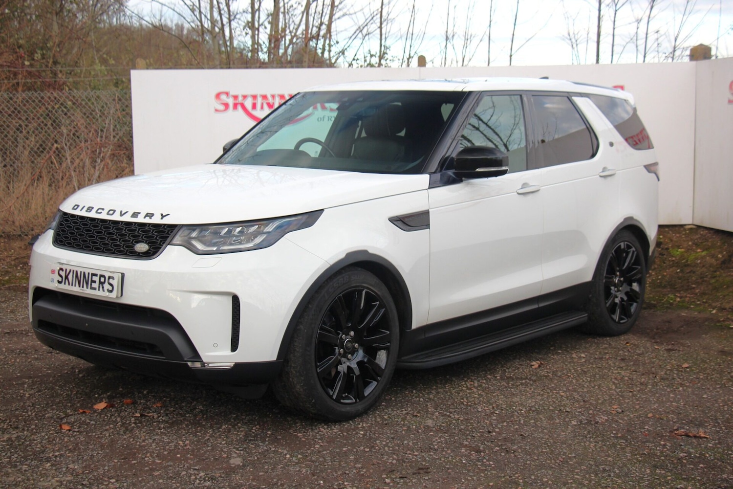 Used Land Rover Discovery 2018 for sale - 77365445: Photo 3