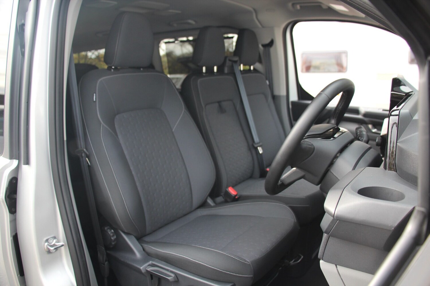 Used Ford Tourneo Custom 2025 for sale - 76406114: Photo 9