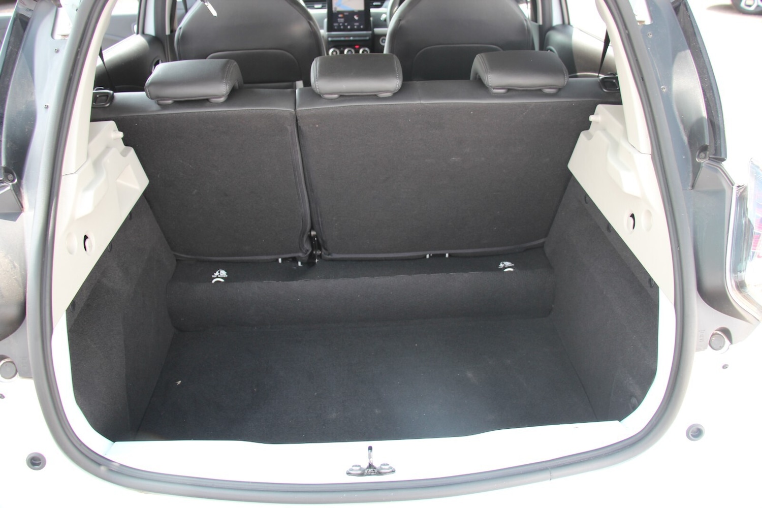 Used Renault Zoe 2021 for sale - 76716604: Photo 20