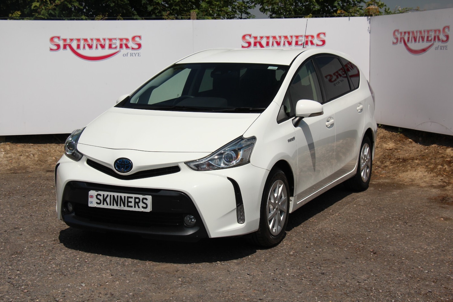 Used Toyota Prius+ 2018 for sale - 76716585: Photo 3