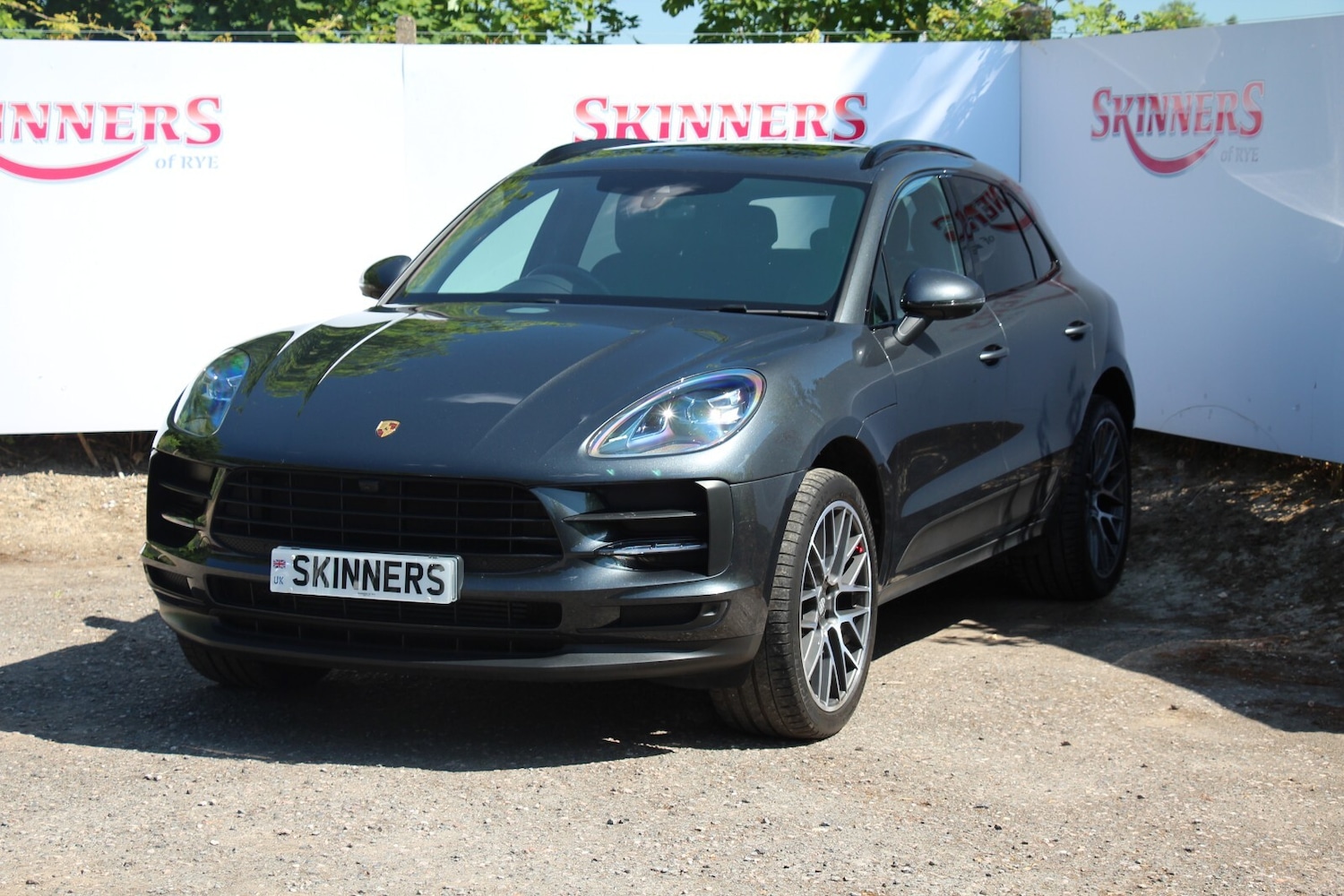 Used Porsche Macan 2021 for sale - 76716591: Photo 3