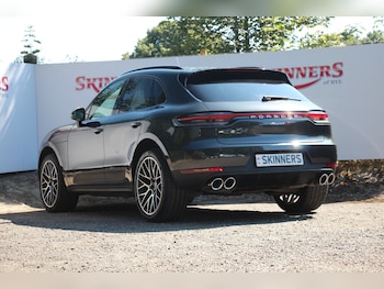 Used Porsche Macan 2021 for sale - 76716591: Photo