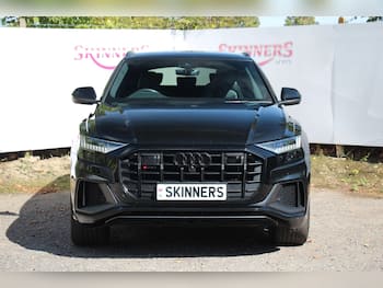 Used Audi Q8 2023 for sale - 79732758: Photo