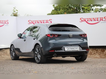 Used Mazda Mazda3 2021 for sale - 75618368: Photo