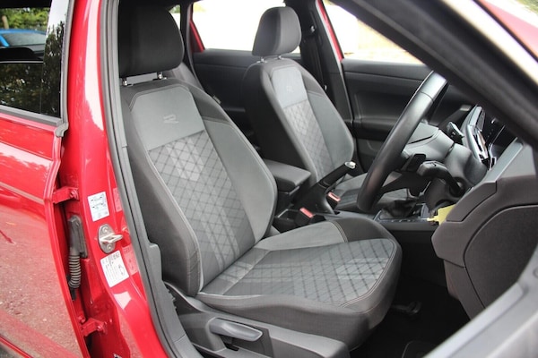 Used Volkswagen Taigo 2022 for sale - 75618360: Photo 9