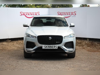 Used Jaguar F-Pace 2021 for sale - 75618361: Photo