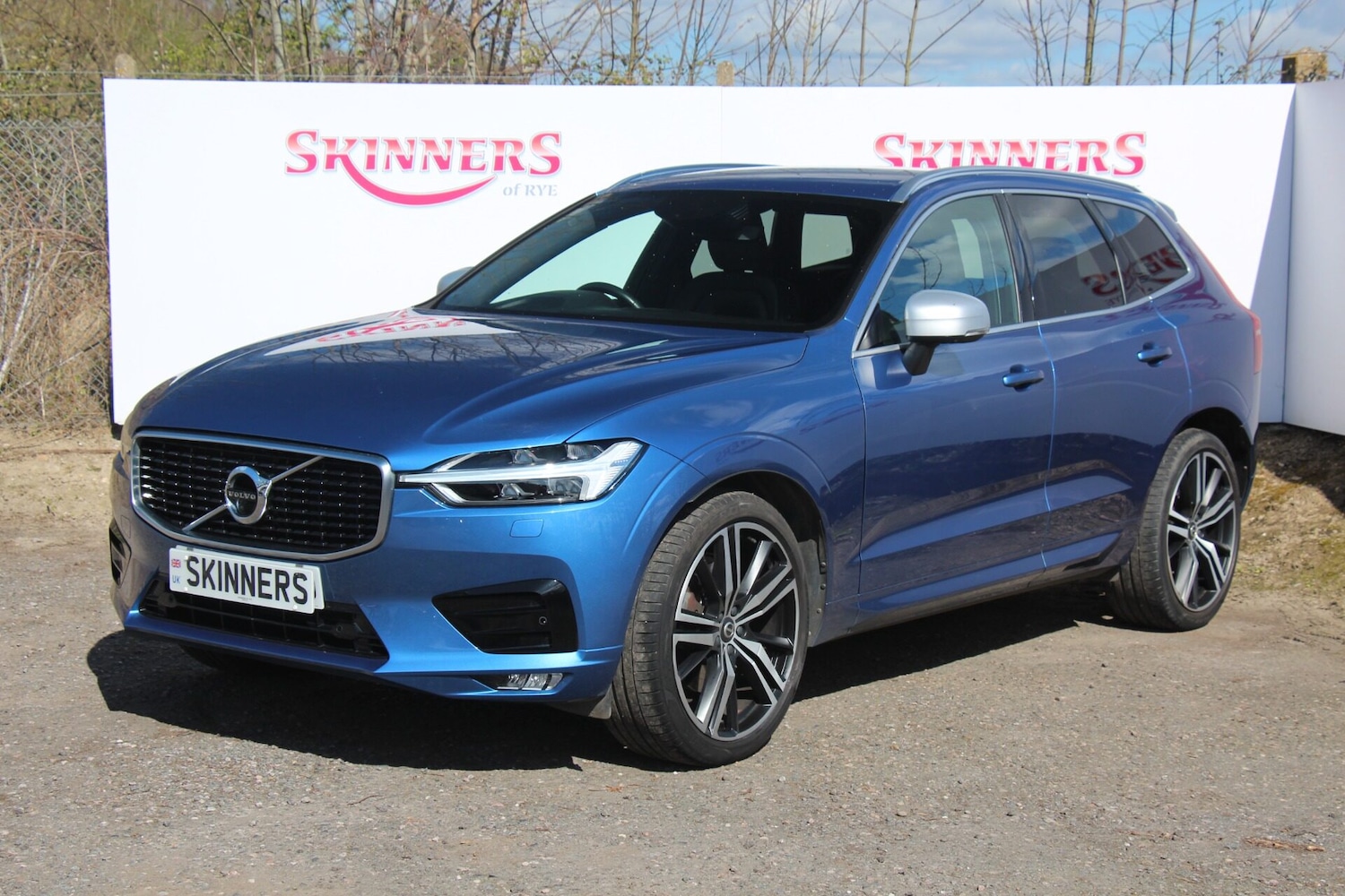 Used Volvo XC60 2018 for sale - 77998649: Photo 3