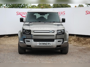 Used Land Rover Defender 2022 for sale - 75618357: Photo