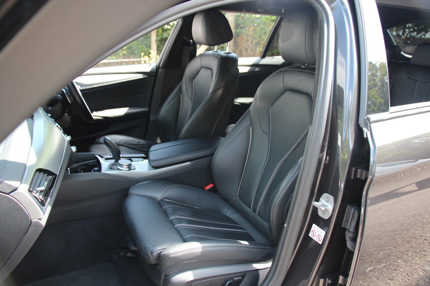 Used BMW 5 Series 2018 for sale - 76730543: Photo 14