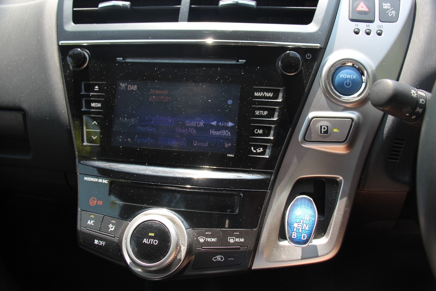 2018 Toyota Prius+ 7-SEAT ICON PLUS TSS HYBRID AUTOMATIC MPV PETROL/ELECTRIC Aut - Picture 17 of 24