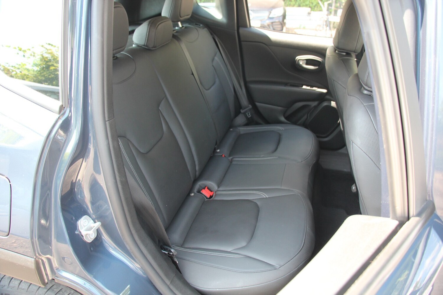 2021 Jeep Renegade 1.0 T3 GSE Limited 5dr Hatchback Petrol Manual - Picture 11 of 24