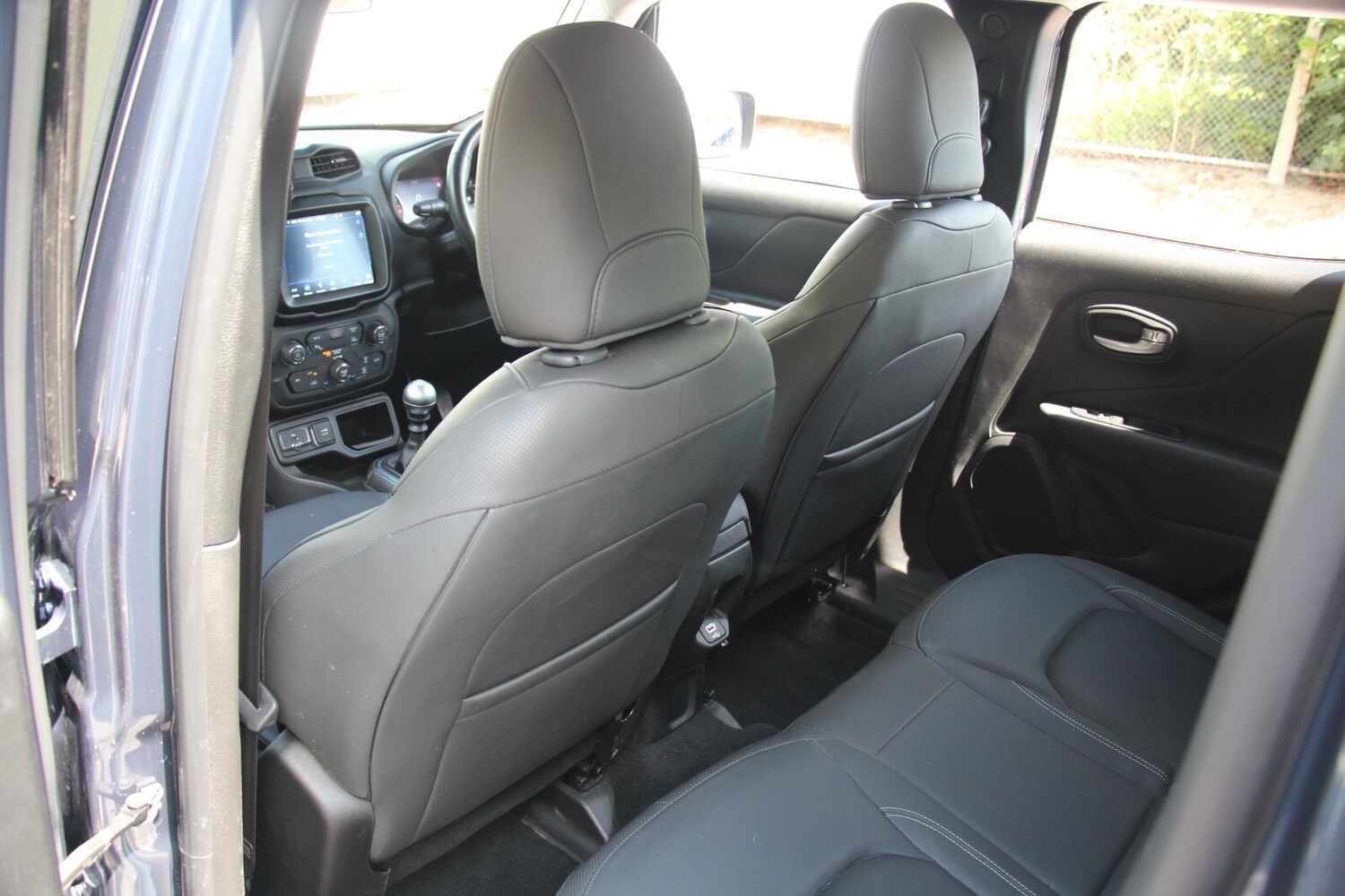 2021 Jeep Renegade 1.0 T3 GSE Limited 5dr Hatchback Petrol Manual - Picture 13 of 24