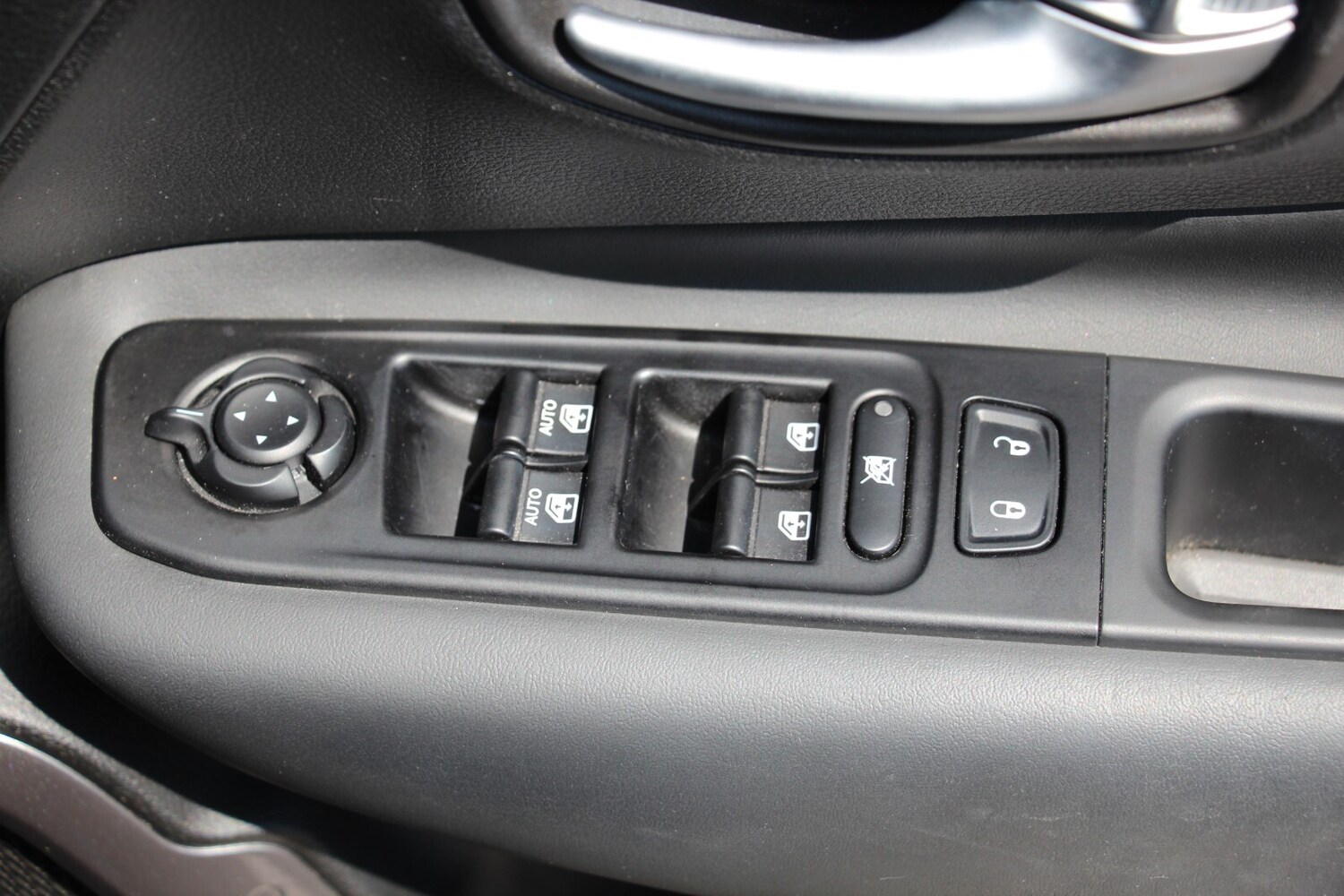 2021 Jeep Renegade 1.0 T3 GSE Limited 5dr Hatchback Petrol Manual - Picture 18 of 24