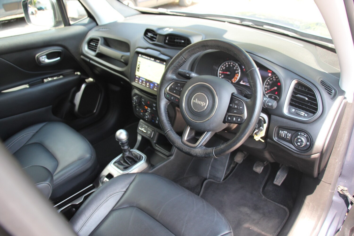 2021 Jeep Renegade 1.0 T3 GSE Limited 5dr Hatchback Petrol Manual - Picture 8 of 24