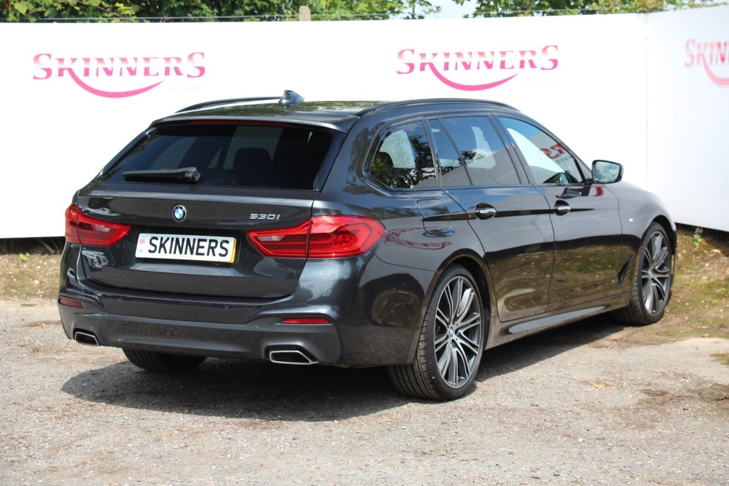 2018 BMW 5 Series 530i M Sport 5dr Automatic Estate Estate Petrol Automatic - Picture 6 of 24