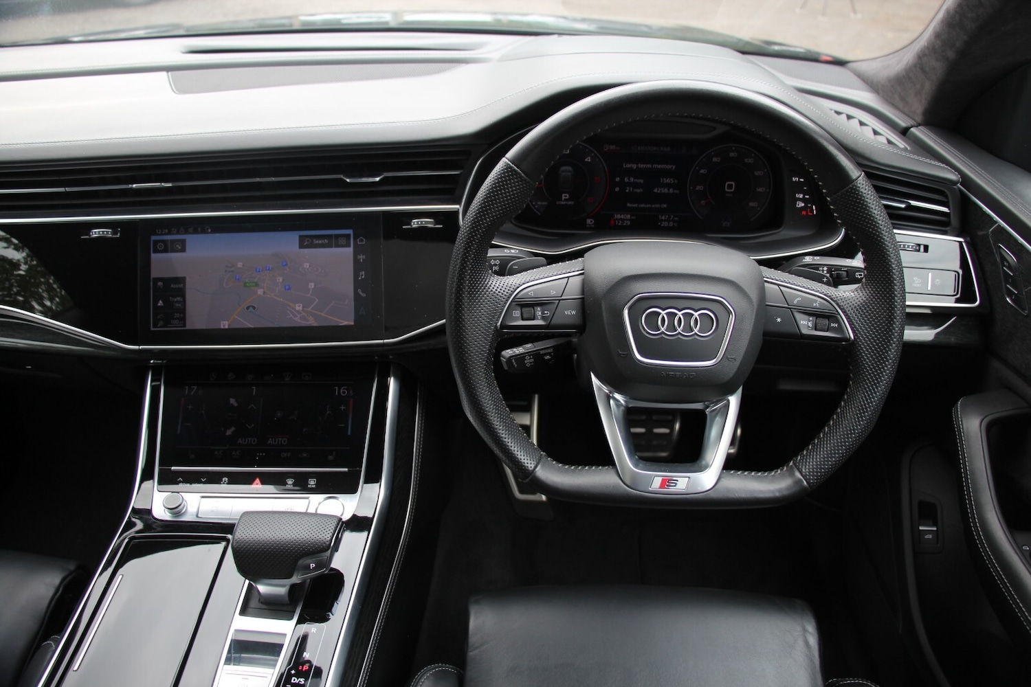 Used Audi Q8 2019 for sale - 76716587: Photo 16
