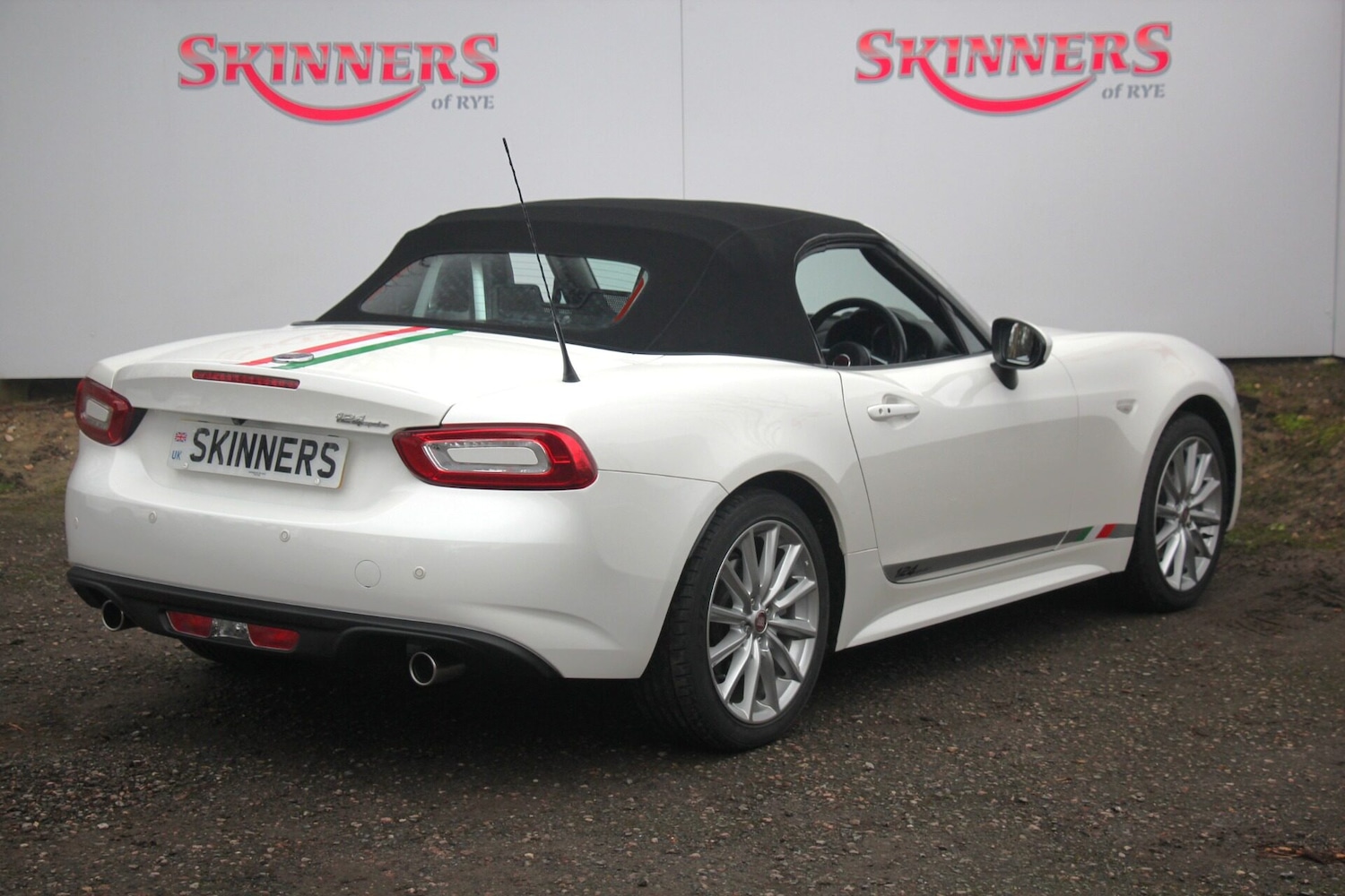 Used Fiat 124 Spider 2018 for sale - 77593201: Photo 12