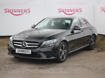 Used Mercedes-Benz C Class 2019 for sale - 77677302: Photo