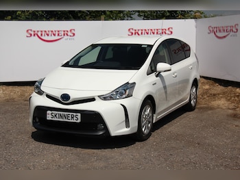 Used Toyota Prius+ 2018 for sale - 76622126: Photo
