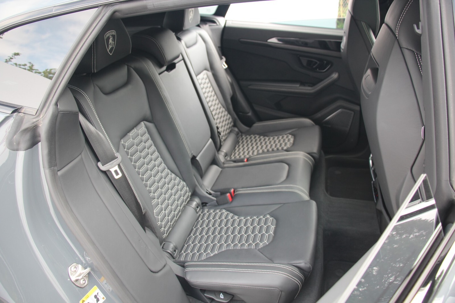 Used Lamborghini Urus 2023 for sale - 76716593: Photo 11