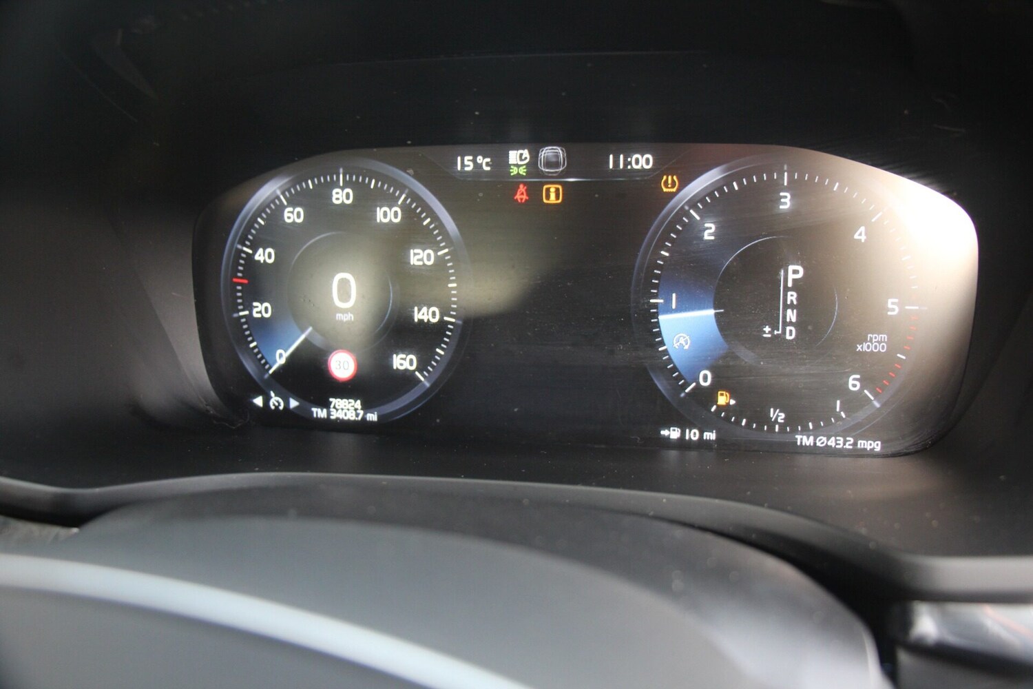 Used Volvo V60 2019 for sale - 76394981: Photo 15