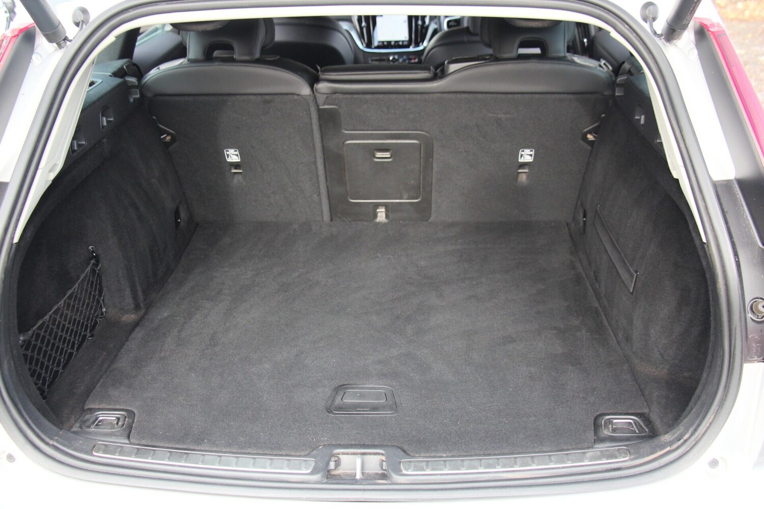 Used Volvo V60 2019 for sale - 76394981: Photo 18