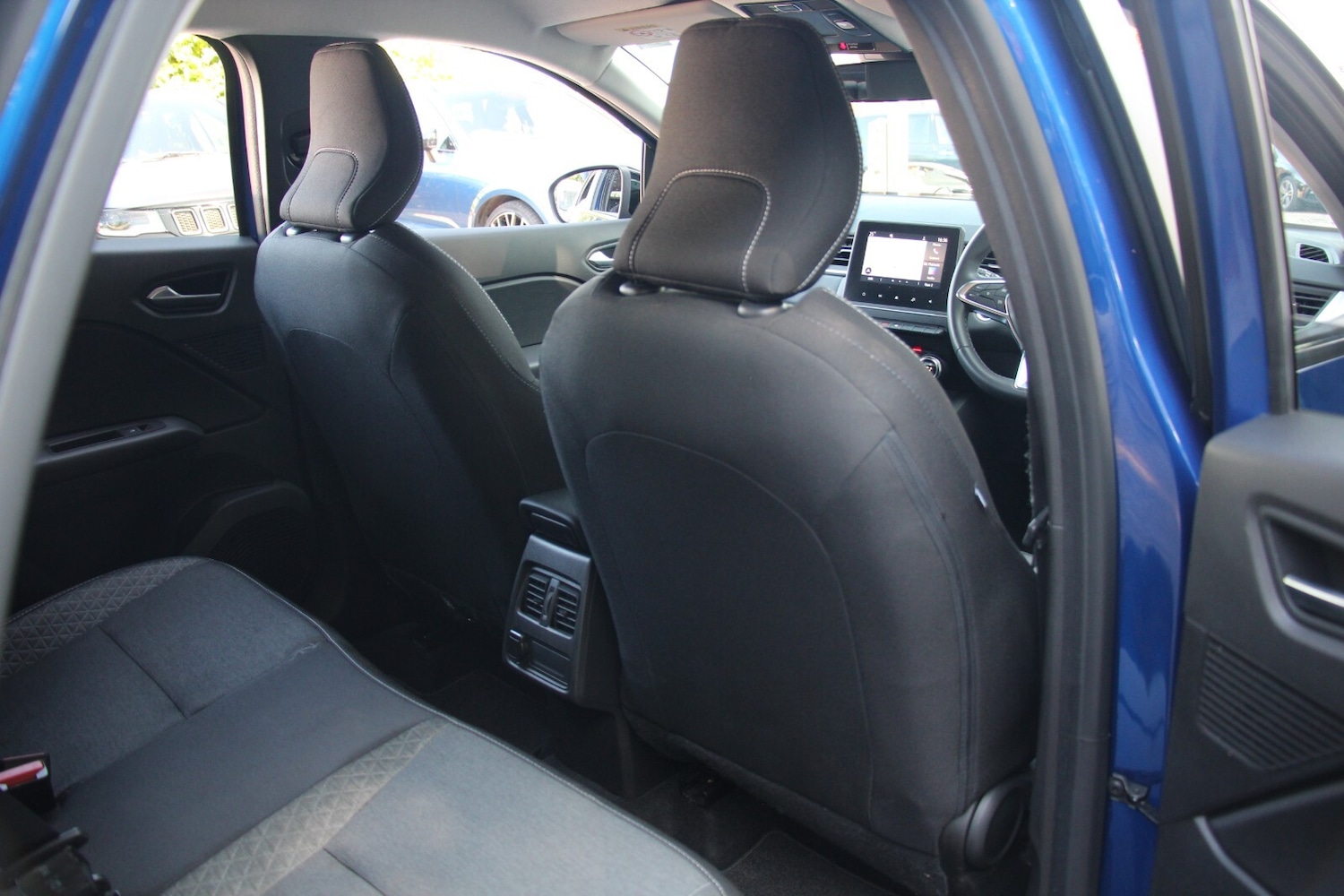 Used Renault Captur 2021 for sale - 76622111: Photo 10