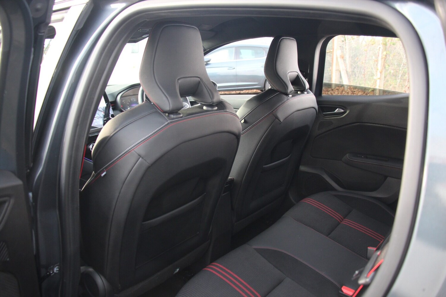 Used Renault Clio 2022 for sale - 76495479: Photo 13