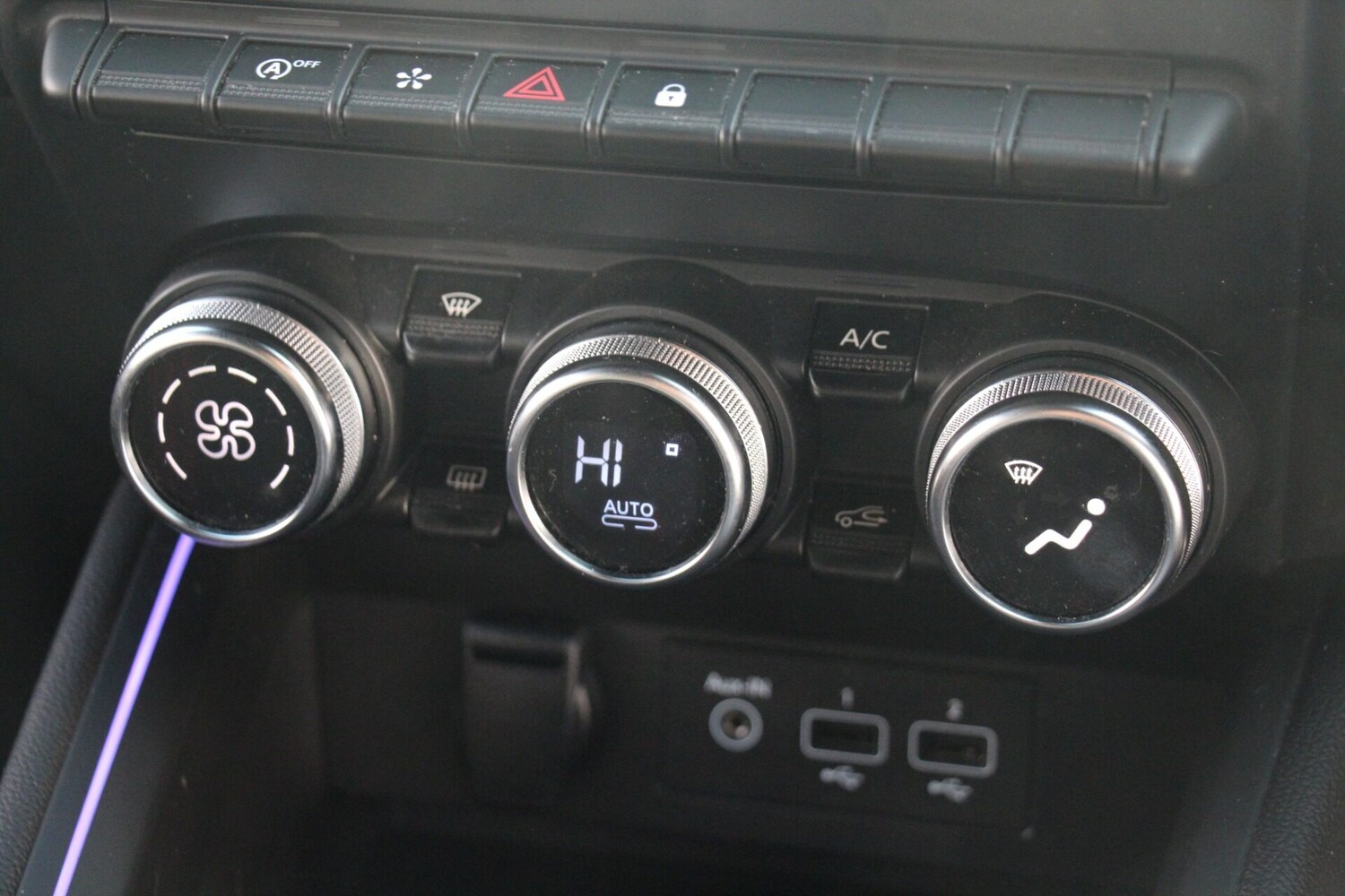 Used Renault Clio 2022 for sale - 76495479: Photo 18