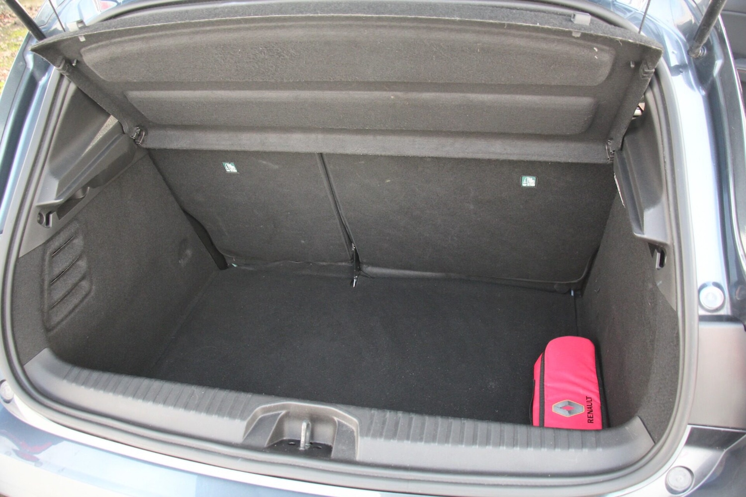 Used Renault Clio 2022 for sale - 76495479: Photo 21