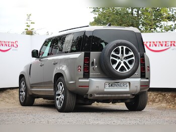 Used Land Rover Defender 2022 for sale - 75424751: Photo