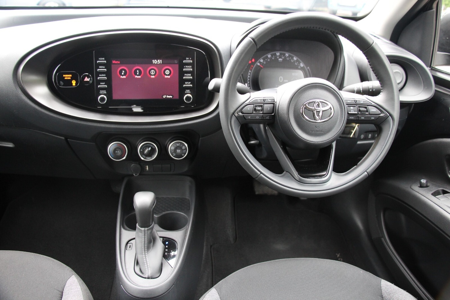 Used Toyota Aygo X 2023 for sale - 76716583: Photo 15