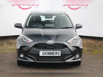 Used Toyota Yaris 2024 for sale - 77445880: Photo