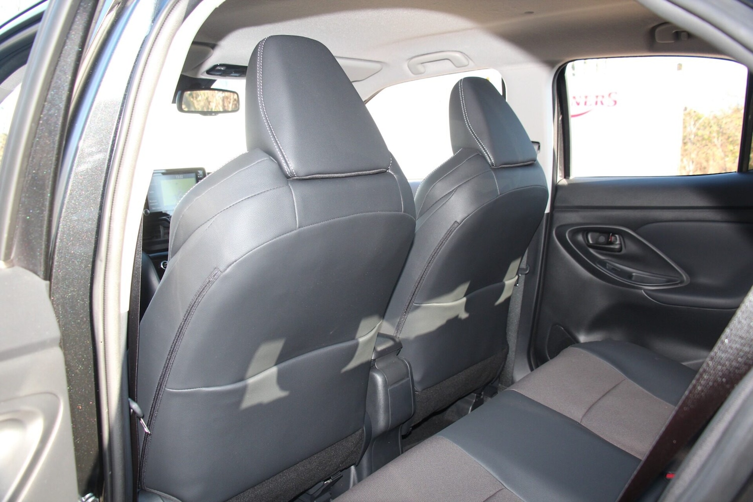 Used Toyota Yaris Cross 2023 for sale - 77368069: Photo 13