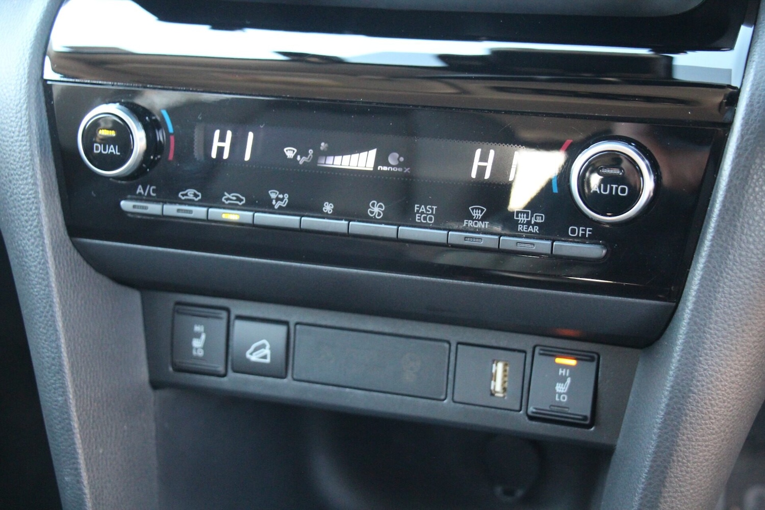 Used Toyota Yaris Cross 2023 for sale - 77368069: Photo 19