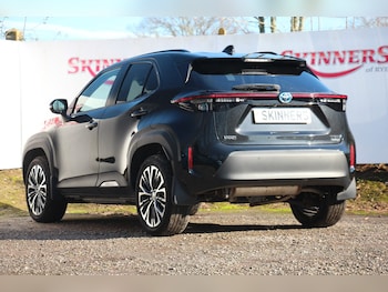 Used Toyota Yaris Cross 2023 for sale - 77368069: Photo