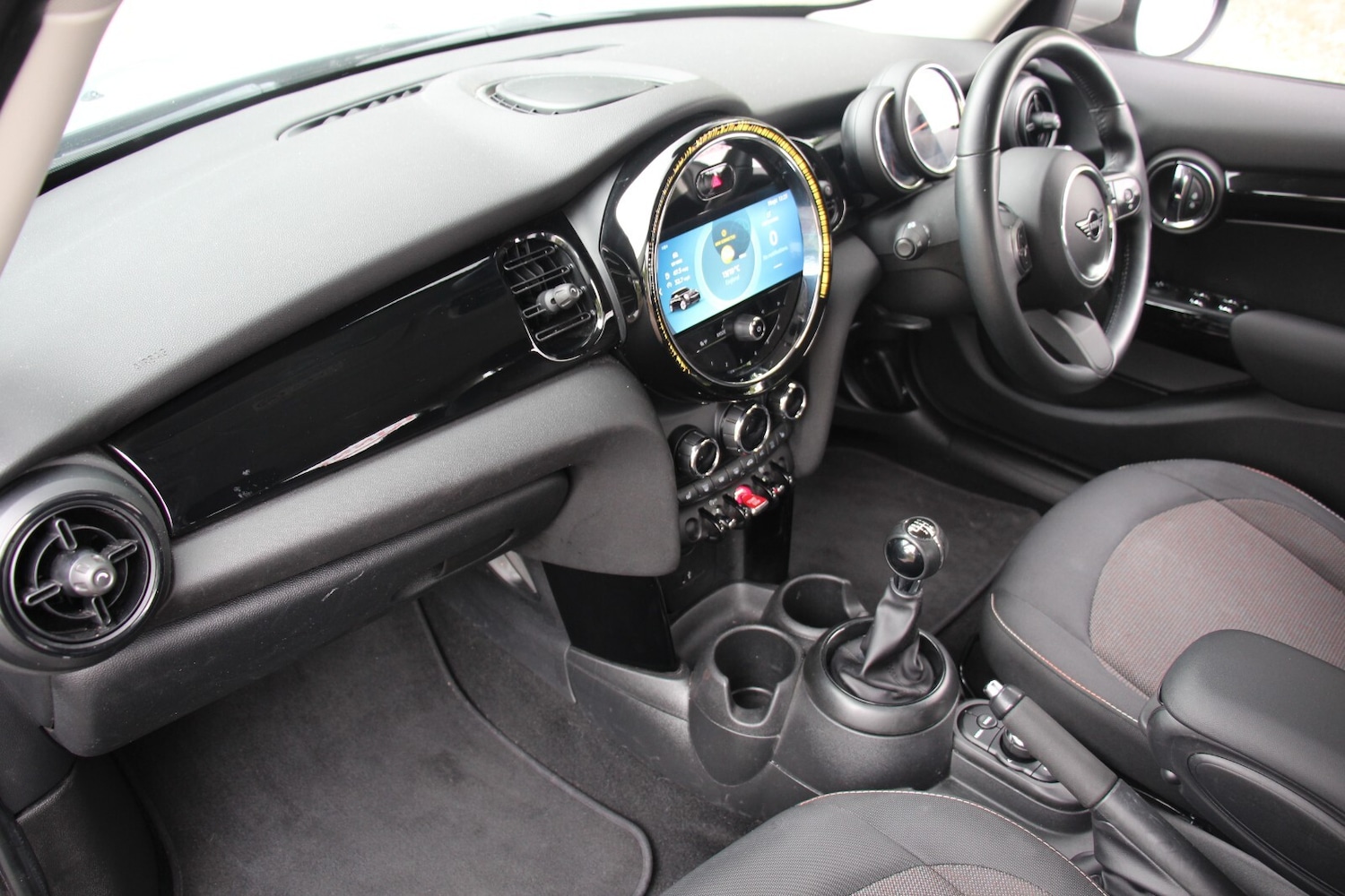 Used MINI Hatch 2021 for sale - 76716584: Photo 15