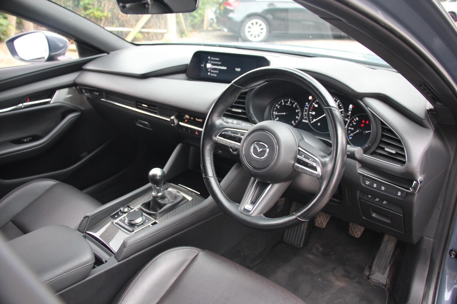 2021 Mazda Mazda3 2.0 e-Skyactiv G MHEV GT Sport 5dr Hatchback Petrol Manual - Picture 8 of 24