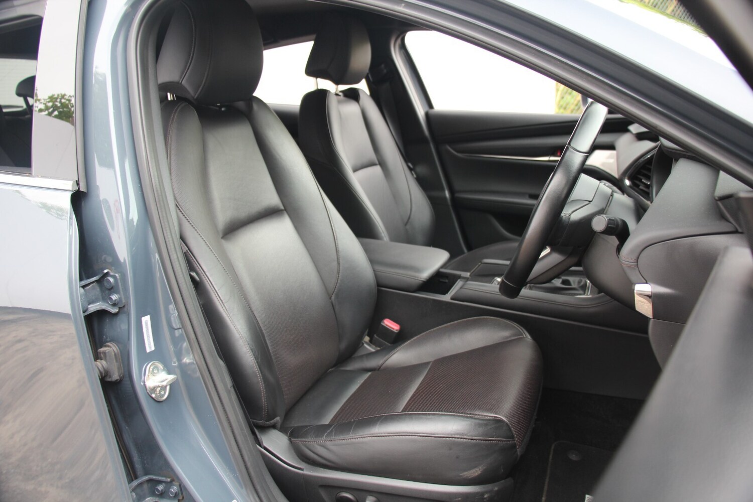 2021 Mazda Mazda3 2.0 e-Skyactiv G MHEV GT Sport 5dr Hatchback Petrol Manual - Picture 9 of 24