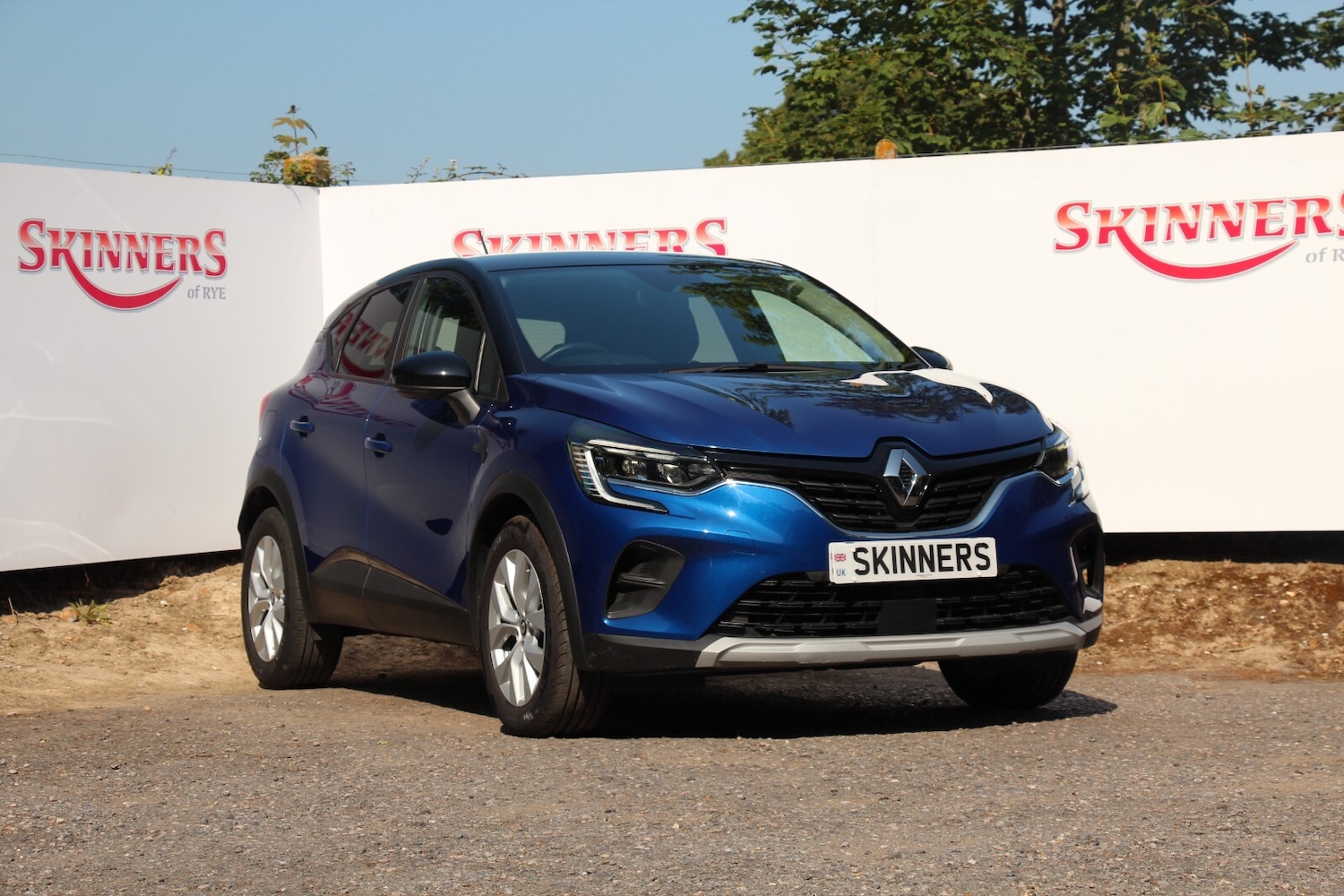 Used Renault Captur 2021 for sale - 76716580: Photo 1