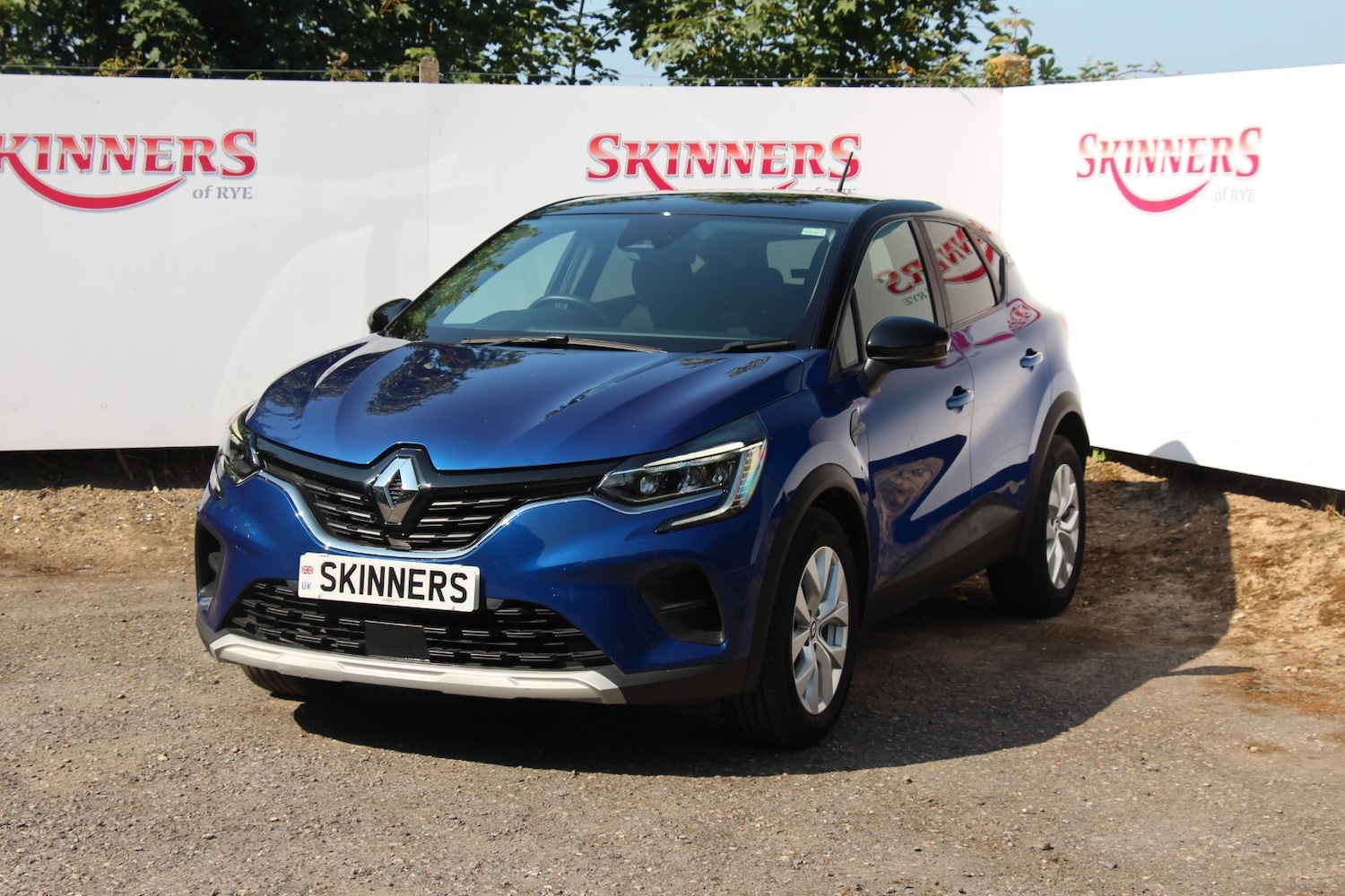 Used Renault Captur 2021 for sale - 76716580: Photo 3