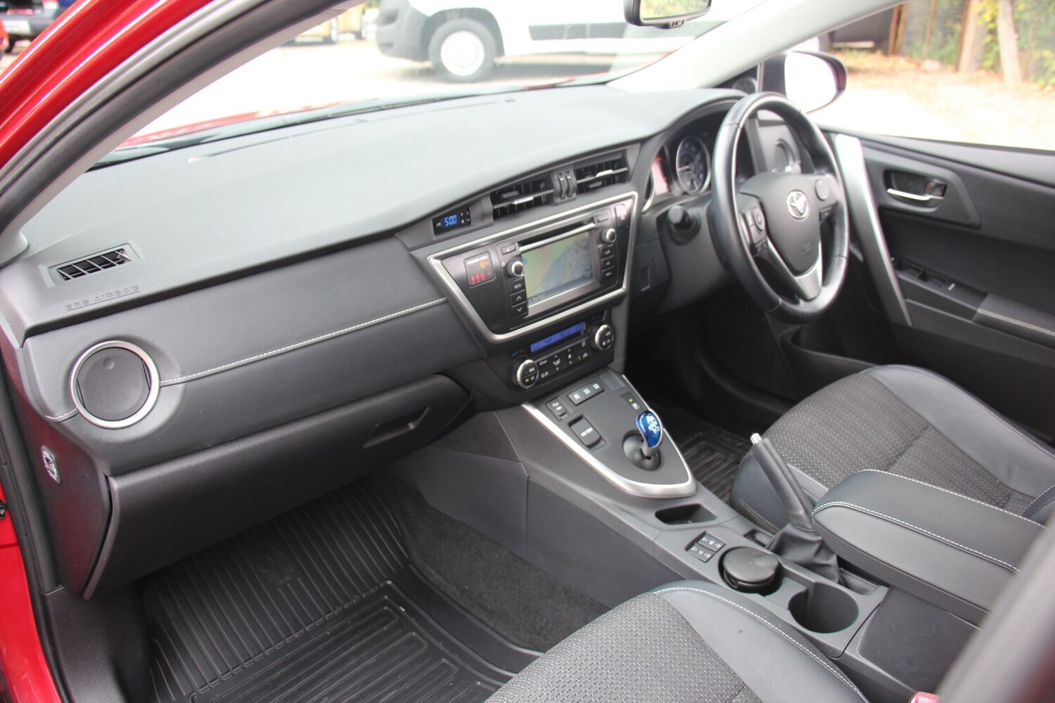 2015 Toyota Auris EXCEL VVT-I HYBRID AUTOMATIC Hatchback PETROL/ELECTRIC Automat - Picture 15 of 24