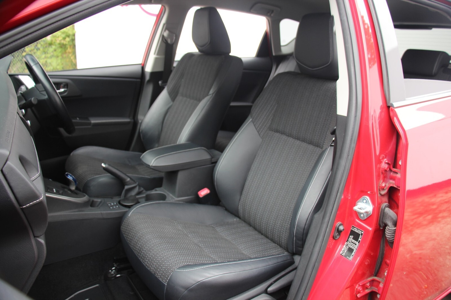 Used Toyota Auris 2015 for sale - 76716589: Photo 14