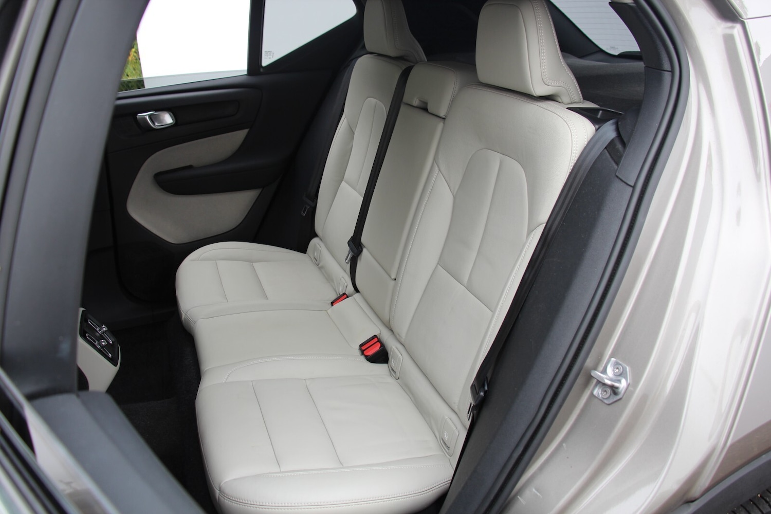 Used Volvo XC40 2020 for sale - 76635246: Photo 12