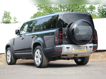 Used Land Rover Defender 130 2022 for sale - 78669291: Photo