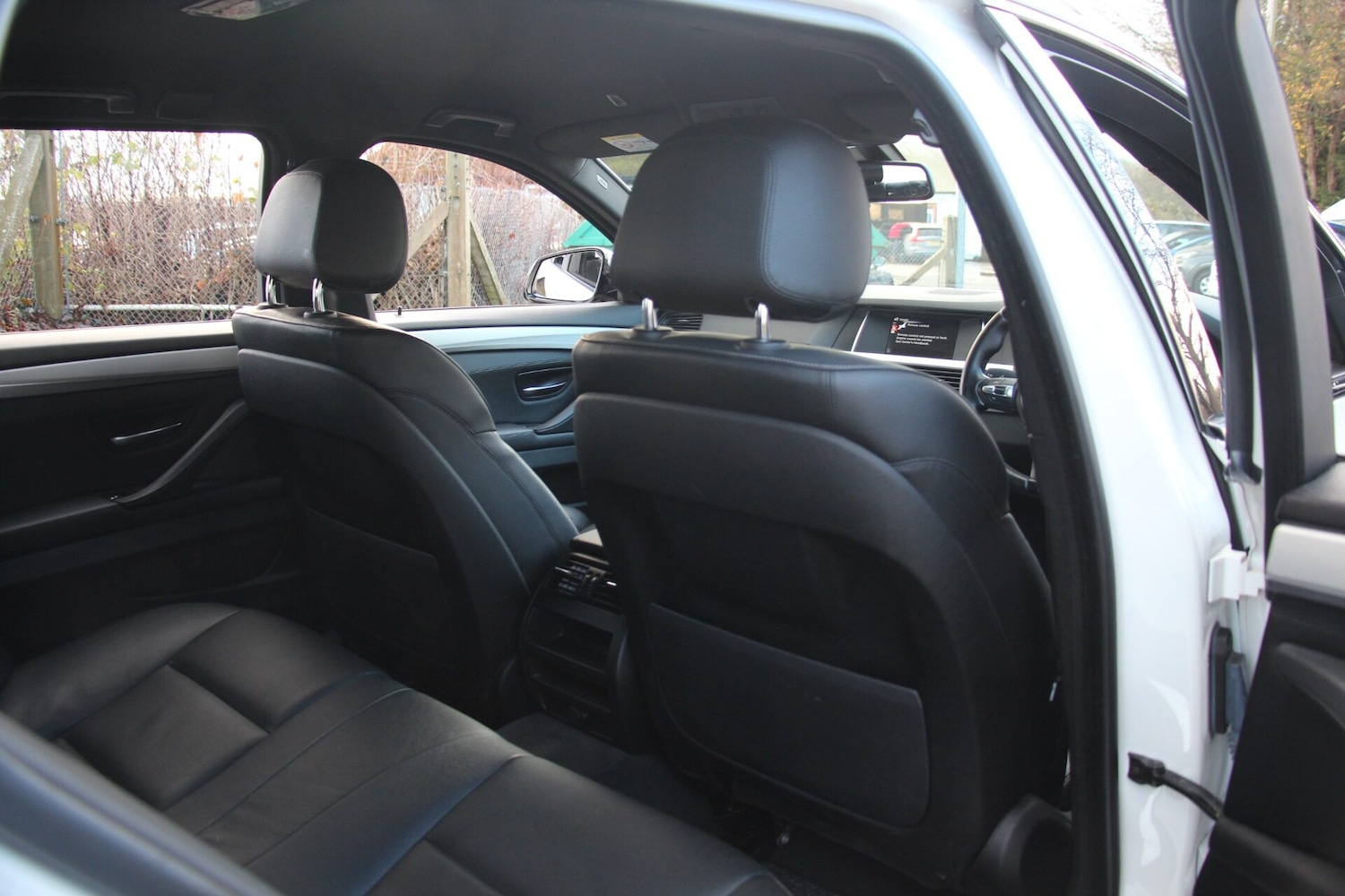 Used BMW 5 Series 2017 for sale - 76631191: Photo 10