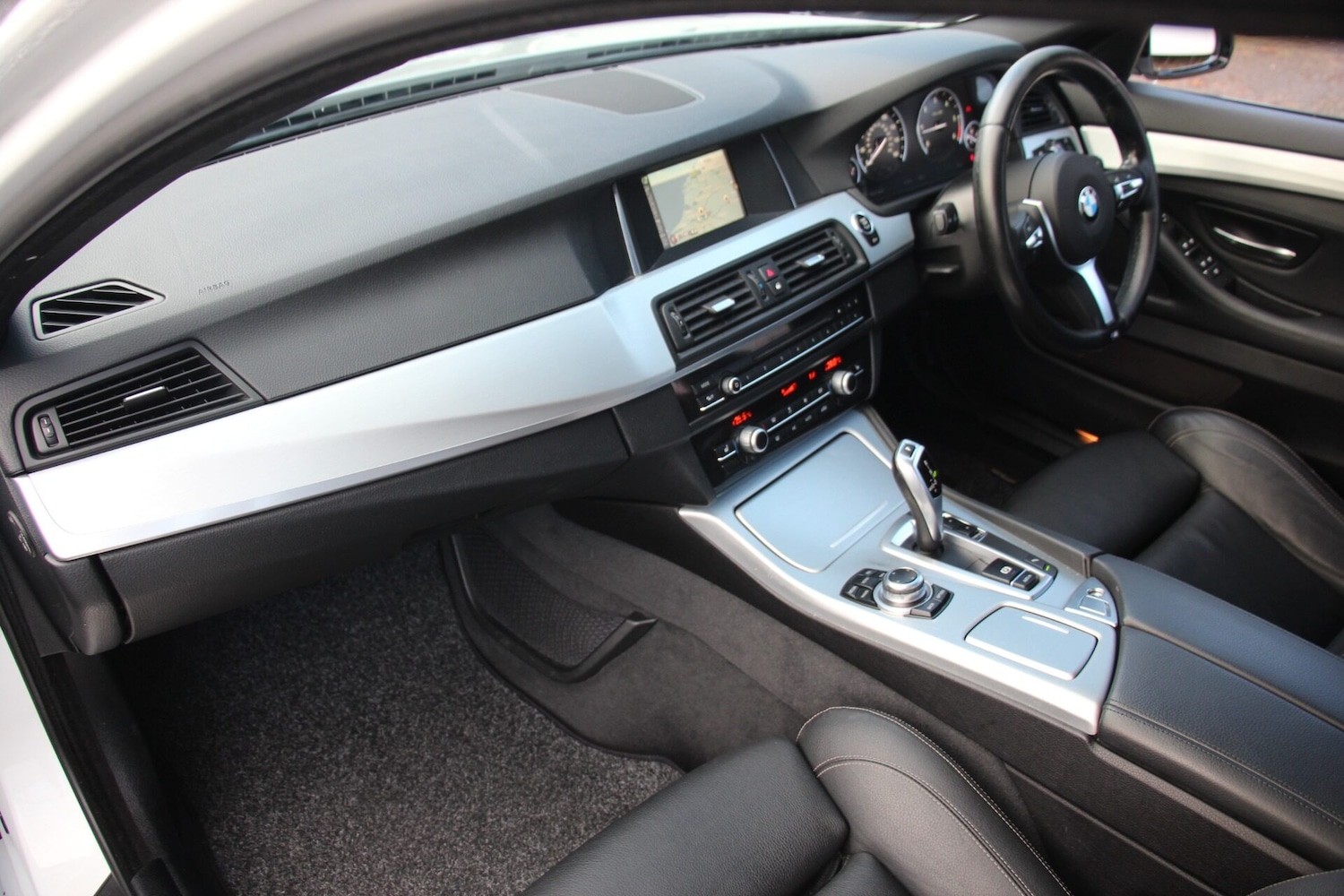 Used BMW 5 Series 2017 for sale - 76631191: Photo 15