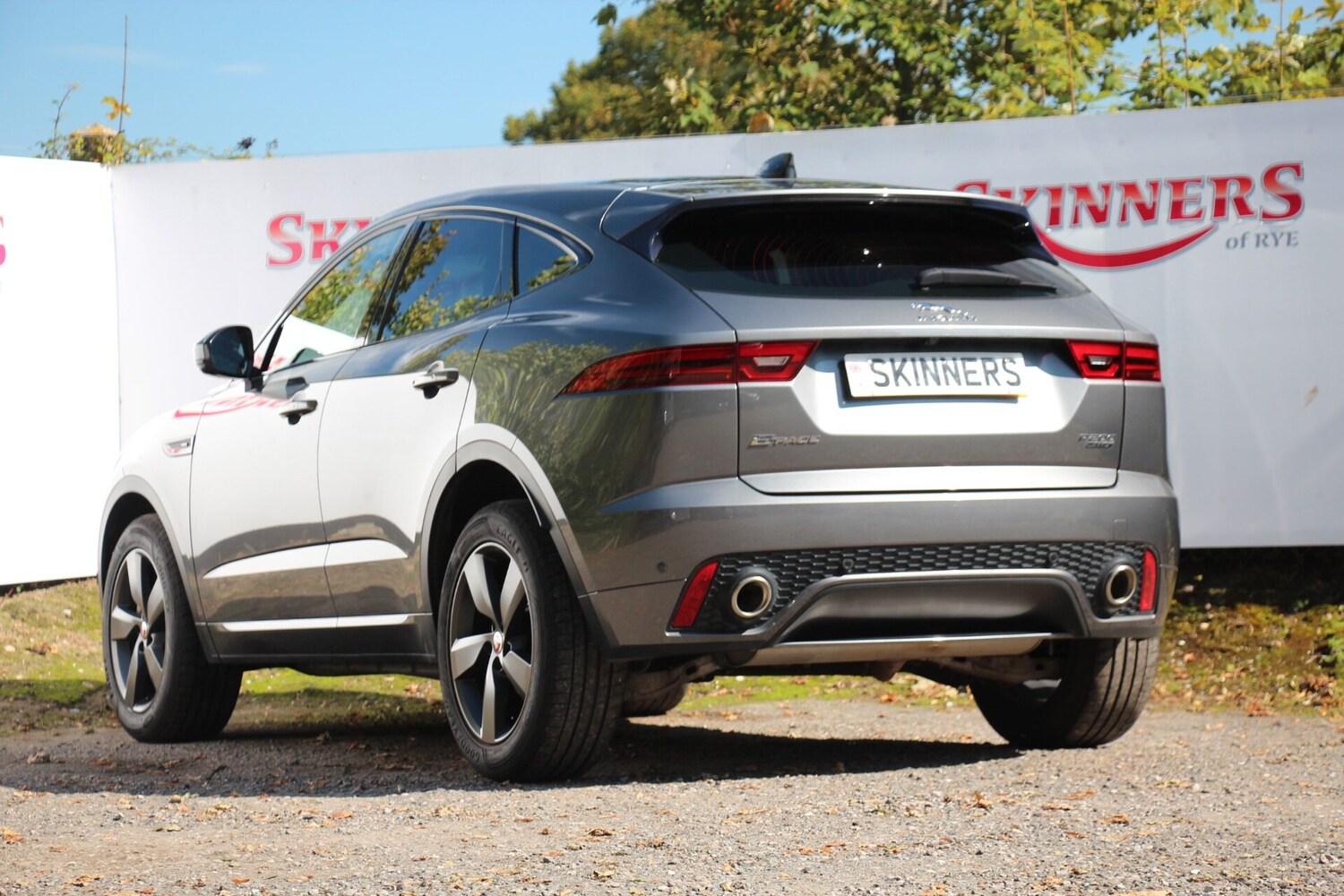 Used Jaguar E-Pace 2020 for sale - 75975108: Photo 4